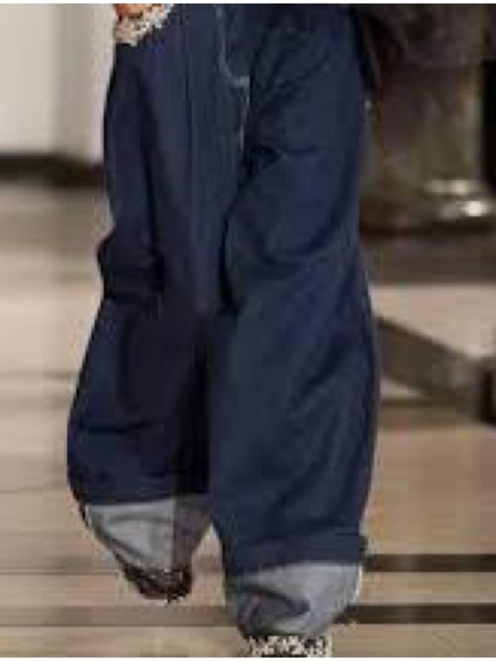 Simone Rocha Indigo Puddle Jeans Crystal Floral Embellished Wide Leg NWT Size 8
